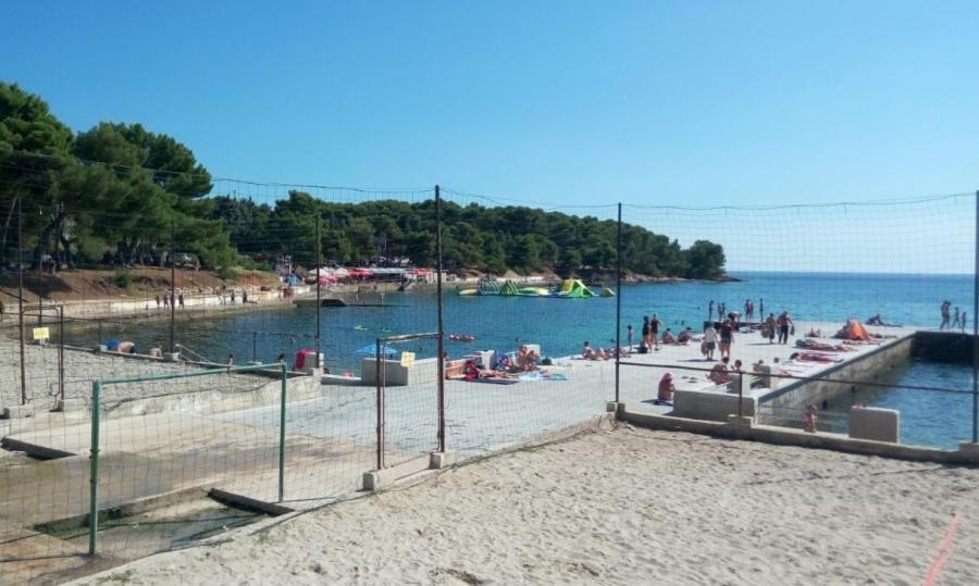 Valkane Pet Friendly 150m From The Stunning Valkane Beach, Indoor Pools-fitness And Mall Apartma Pula