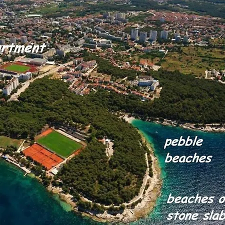 Villa Valkane Pet Friendly 150M From The Stunning Valkane Beach, City Indoor Pools-Fitness And City Mall Pula Exterior photo