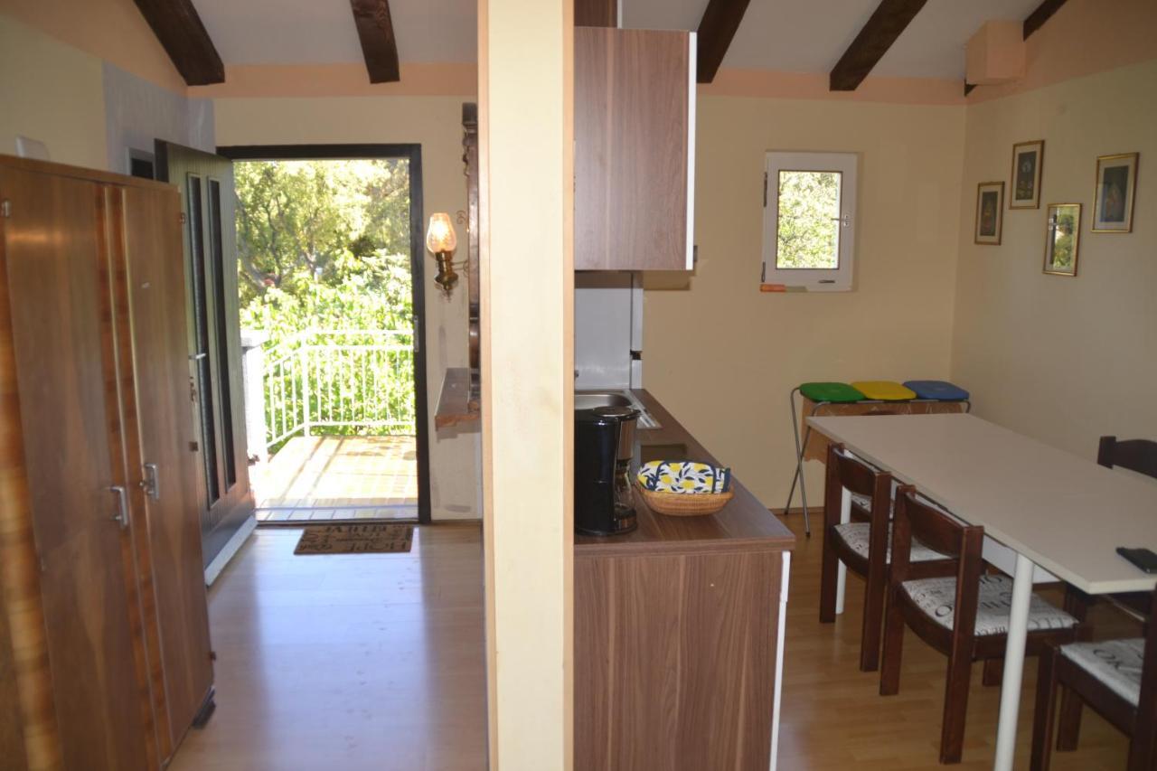 Valkane Pet Friendly 150m From The Stunning Valkane Beach, Indoor Pools-fitness And Mall Apartment Pula